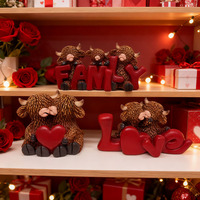 Patung hewan lucu ornamen Resin ternak Tinggi Skotlandia patung sapi Highland kartun untuk Dekorasi Hari Valentine