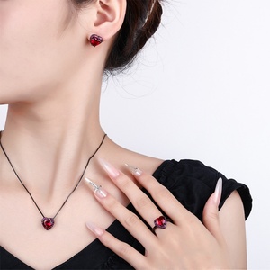 High End Eco-friendly Copper 9*9mm Red Zircon Black Gold Plated Romantic Heart Shaped Jewelry Set for Valentine's Day Gift - Product Image 6