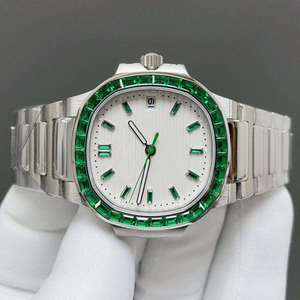 Montres automatiques mécaniques en acier inoxydable de qualité supérieure pour femmes, 35,2 mm, mouvement 9015, cadran à aiguilles, pierre verte glacée - Product Image 2