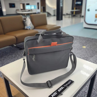 Sac porte-documents pour ordinateur portable rembourré en mousse de couleur grise de haute qualité Utilisation promotionnelle en polyester durable