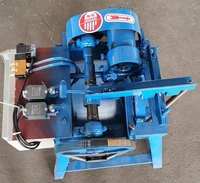 Machine industrielle entièrement automatique pour le filetage des tiges en bois, équipement de filetage pour manches de balai et de balayette, pour la production en série