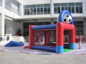 <b>Inflatable</b> PVC Football Shooting Arena with 500KG Capacity for 10 Outdoor Sports <b>Games</b> - Product Image 2