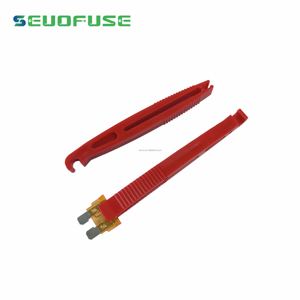 Extracteur de fusibles miniature de haute qualité <span class=keywords><strong>pour</strong></span> <span class=keywords><strong>voiture</strong></span>, camionnette, lame, clip, support, outil de sécurité <span class=keywords><strong>pour</strong></span> retirer les fusibles - Product Image 3