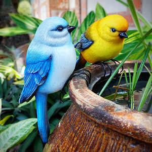Ornement d'oiseau miniature colibri et moineau de simulation, décoration de jardin extérieur champêtre en résine pour pot de fleurs - Product Image 1