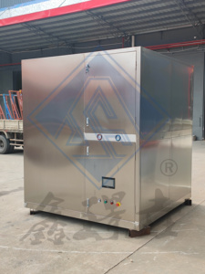 Máquina de Hielo Comercial de 2T, 3T, 4T, 5T y 10T, Cubos/Hojuelas/Tubos/Bloques, Gran Capacidad, Acero Inoxidable de Grado Alimenticio, con Certificación CE - Product Image 3