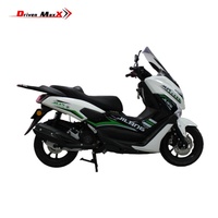 Scooter à essence 150cc avec moteur 4 temps refroidi par air, frein à disque double et motos puissantes, produit le plus populaire