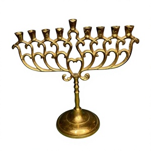Candelabros de lujo con diseños personalizables, hechos a mano, chapados en oro, con 10 brazos, para bodas. - Product Image 1
