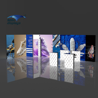 Stand d'exposition modulaire pliable écologique en matériaux durables pour salons professionnels et événements écoresponsables
