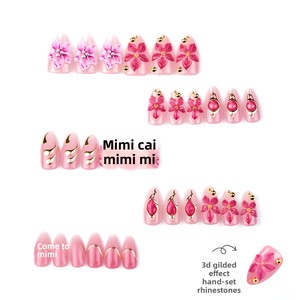 Uñas Postizas Pre-Diseñadas de 30 Piezas, Estilo Lindo, con Relieve Floral 3D de Diamantes de Imitación, Forma Almendrada con Degradado Rosa Dulce - Product Image 3