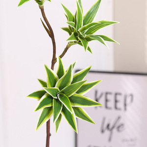 Branche artificielle de <span class=keywords><strong>Dracaena</strong></span> Reflexa 85 cm, tige de lys en bambou artificiel, plante tropicale artificielle verte et violette variée pour la décoration de la maison et des mariages - Product Image 3