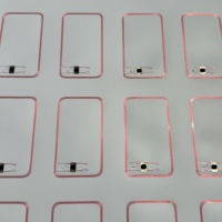 Kartu pintar RFID kualitas tinggi bertatah A3 5x5 lembar Prelam PVC Tag Mini Antarmuka NFC untuk pembayaran Hotel grosir frekuensi 125kHz