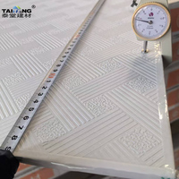 Paneles de Techo de PVC y Yeso 603x603, Cielo Raso Falso, Techo de Yeso, Faux Plafond, Paneles de Techo de Pladur con Revestimiento de Vinilo Impermeables