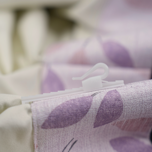 Ganchos de cortina de PE ajustables para cinta plisada de pellizco-Durable fuerte boda/Bar Mitzvah/ocasiones de Bautismo - Product Image 1