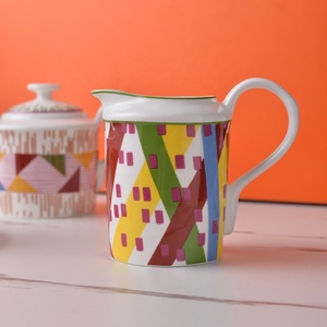 Ensemble de café et tasses à thé en céramique de style européen, 15 pièces, nouveau produit, design cheval - Product Image 5