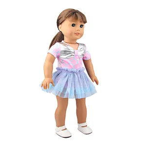 La bambola della ragazza popolare che abbina i vestiti veste i vestiti della bambola per la ragazza della bambola americana da 18 pollici