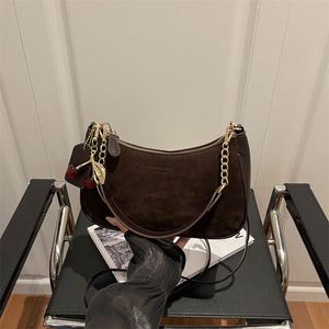 Bolso de Mujer de Cuero PU con Diseño Exclusivo de Nicho, Modelo Minimalista, Pequeño y Cuadrado, Elegante para Usar como Bandolera - Product Image 2