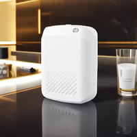 Diffuseur d'huiles essentielles de luxe en gros, nouveau design, diffuseur électrique mural, parfum d'oud, sans eau, petit diffuseur de table, pour la maison
