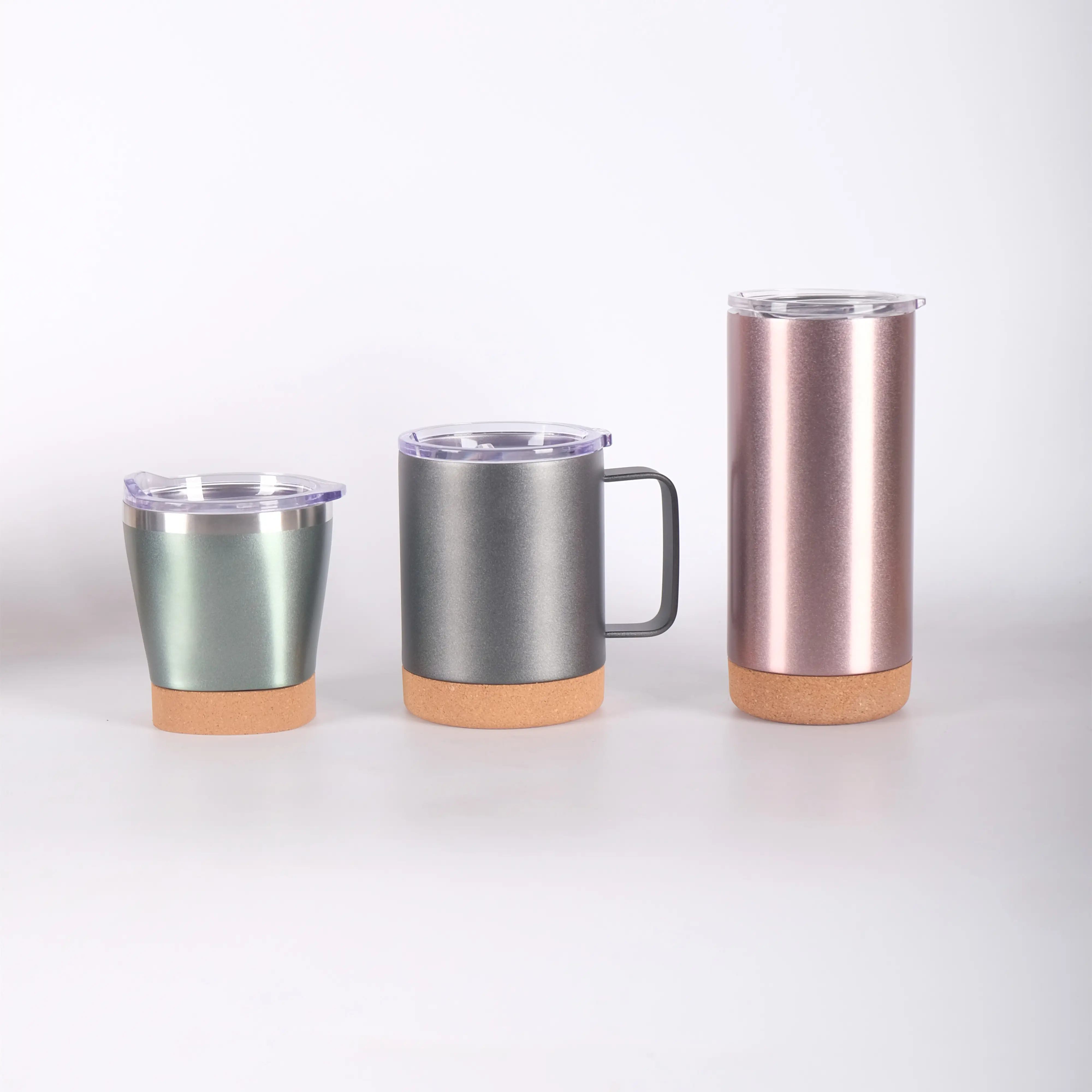 Yeni tasarım 18oz termos yalıtımlı çift duvar <span class=keywords><strong>su</strong></span> şişeleri paslanmaz çelik seyahat bardağı kahve kupa mantar alt ile