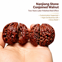 Paire de boules de massage pour les mains en pierre de Nanjiang et noyer Wenwan, forme corne irrégulière, objets de collection, porte-bonheur, coffret cadeau haut de gamme