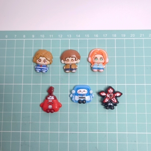 Abalorios de Resina Kawaii de Stranger Things, 100 Piezas, 35*22mm, Cabujones de Personajes de Monstruos de Dibujos Animados para Manualidades DIY de Gamers - Product Image 4