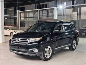 Auto Usado de <span class=keywords><strong>Segunda</strong></span> <span class=keywords><strong>Mano</strong></span>, <span class=keywords><strong>Toyota</strong></span> <span class=keywords><strong>Highlander</strong></span> 2012, 2.7L, 2WD, Lujo, <span class=keywords><strong>7</strong></span> Asientos, 6AT, Volante a la Izquierda, SUV - Product Image 2