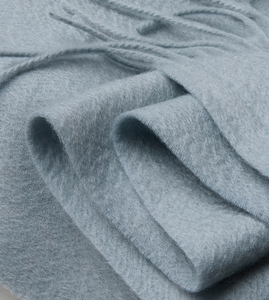 Nouvel arrivage d'écharpe en <span class=keywords><strong>cachemire</strong></span> pur 100% couleur unie de haute qualité de <span class=keywords><strong>cachemire</strong></span> de qualité glands chaud longue écharpe or doux - Product Image 3