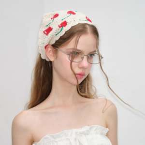Ragazza carina fiore di frutta piccola ciliegia Crochet Bandana sciarpe fascia <span class=keywords><strong>per</strong></span> capelli a maglia sciarpa copricapo <span class=keywords><strong>per</strong></span> donne ragazze - Product Image 1