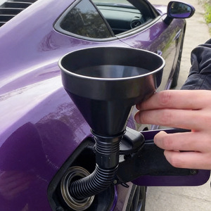 Car Refueling Funnel With Fine Filter Large Plastic Oil Leak Device For Outdoor Hands Free Use - Product Image 1