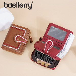 กระเป๋าสตางค์ผู้หญิง Baellerry สีแดง ปักลาย ตัวล็อคแบบซิป พกพาสะดวก ใช้ได้ทุกวัน - Product Image 2