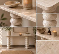 Table console moderne YUSHI Wabi-sabi en travertin avec pieds sculpturaux en orb superposés, table d'entrée pour projets de design haut de gamme