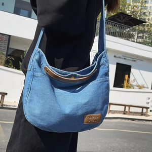 Casual Artistic Fur <b>Small</b> <b>Handbag</b> Women's New Style All-Match Japanese/Korean-Style Lunch Bag Campus Crossbody Tanjing - Product Image 4
