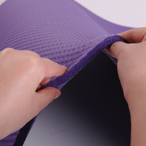 Tapis de Pilates polyvalent en NBR, anti-taches, résistant à la transpiration, pliable, 23%-26% caoutchouc à cellules fermées, 85% tapis de gym à domicile - Product Image 3