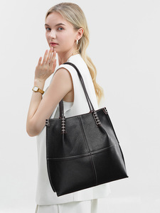 Nouveaux sacs fourre-tout de créateur tendance, sacs à bandoulière en cuir PU de haute qualité, sacs à main et pochettes de luxe décontractés pour femmes - Product Image 3