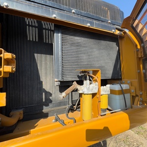 รถขุดตีนตะขาบ Caterpillar 30 ตัน รุ่น CAT330D2 สภาพเหมือนใหม่ พร้อมเครื่องยนต์และเกียร์บ็อกซ์ กำลัง 156 กิโลวัตต์ สำหรับงานขุดเหมืองในญี่ปุ่น - Product Image 5
