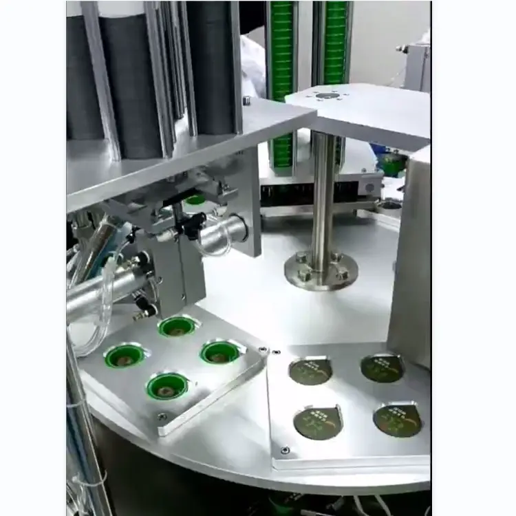 중국 로타리 KIS- 4 레인 라인 컵 물 주스 물 컵 충전 밀봉 기계