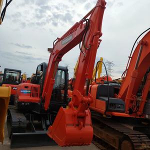 Excavatrice d'occasion Doosan DX60-9C 2023, poids opérationnel 6 tonnes, taille mini, certifiée d'origine, Chine, 0-2000 heures, boîte de vitesses et pompe - Product Image 1