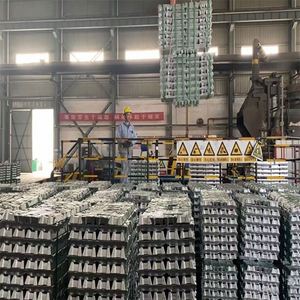 High Purity 99.99% Zinc <b>Ingots</b> Factory Supply 99.99% Purity Zinc <b>Ingot</b> - Product Image 2