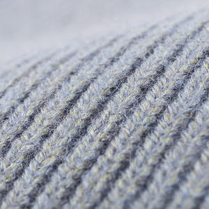 หมวกถักสำหรับผู้ชายแบบมีปีกสีดำสำหรับกลางแจ้งหมวกไหมพรมขนาดใหญ่เส้นรอบวงศีรษะแฟชั่นหมวกบีนนี่อบอุ่นหนาสำหรับผู้หญิง - Product Image 6