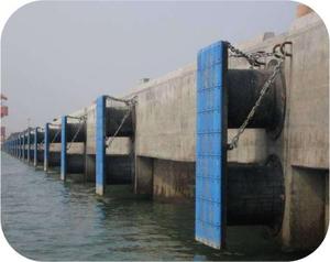 Bán hàng nóng <span class=keywords><strong>HDPE</strong></span> PE tấm nhựa Marine <span class=keywords><strong>Dock</strong></span> thuyền jetty <span class=keywords><strong>Fender</strong></span> mặt pad Board Bảng điều chỉnh tấm màu sắc khác nhau tùy chỉnh - Product Image 3