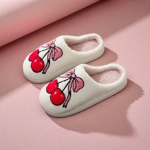 Venta al por mayor de moda interior casa invitados antideslizante suave felpa Otoño Invierno cálido algodón mujeres hombres Chanclas Zapatos Zapatillas - Product Image 5
