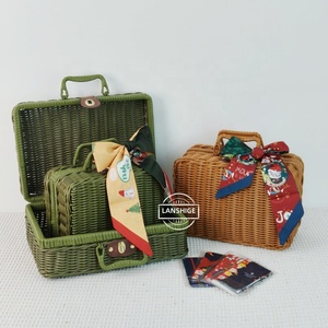 Panier tissé de Noël main réveillon de Noël nouvel an coffret cadeau écharpe thermos tasse emballage de collation - Product Image 1