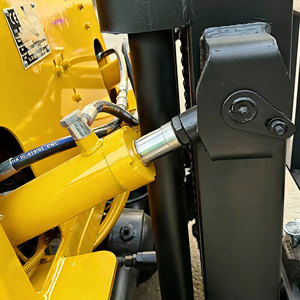 Montacargas Eléctrico de 3 Toneladas, 3.5 Toneladas, 5 Toneladas, Alta Eficiencia, Funcionamiento Estable, Fácil Mantenimiento para Logística de Fábrica - Product Image 3