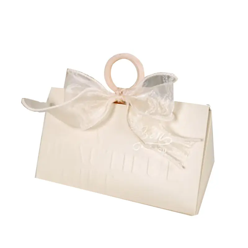Creative Triangle Wedding Candy Box with handles Paper gift boxes for Wedding Birthday Anniversaries Baby Shower Party