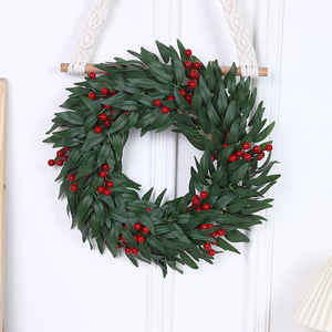 Nhân Tạo Lá Màu Xanh Lá Cây Bạch Đàn Vòng Hoa Với Holly Trái Cây Cho Cửa Trước Vòng Hoa Nhà Hiên Trang Trại Tường Trang Trí Nội Thất - Product Image 3