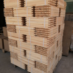 โครงรังผึ้งไม้แบบ Langstroth Super/Deep สำหรับขายส่ง แบบมีร่องเจาะรูสำเร็จรูป สีธรรมชาติ สำหรับใช้ในฟาร์มผึ้ง แบบยังไม่ได้ประกอบ ใหม่ - Product Image 1