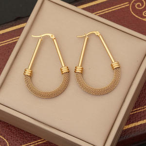 Pendientes de Aro Vintage Irregulares Minimalistas de Acero Inoxidable con Baño de Oro PVD de 18K, Estilo Bohemio - Product Image 3