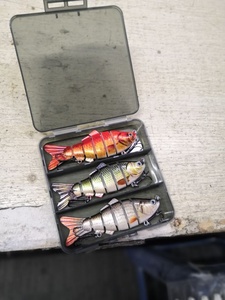 Lot de <span class=keywords><strong>leurres</strong></span> durs à tête solide, pack de <span class=keywords><strong>leurres</strong></span> rigides, à jointures multiples, swimbait, nouveau Design, populaire, usine, 3 pièces, en boîte - Product Image 4