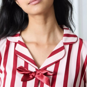 Beefey Nuovi Arrivi Vendita Calda Elegante Set Pigiama da <span class=keywords><strong>Donna</strong></span> con Maniche Lunghe e Pantaloni Scollo a V Vita Elastica Traspirante con Fiocco Frontale Confortevole - Product Image 4