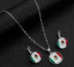 Collier et boucles d'oreilles personnalisés avec logo du drapeau du Mexique pour <span class=keywords><strong>la</strong></span> Coupe du Monde 2026 – Ensembles <span class=keywords><strong>de</strong></span> bijoux pour les fans <span class=keywords><strong>de</strong></span> football – Vente en gros - Product Image 6