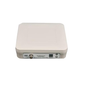 Sistema Distribuidor de Antena UHF Profesional X5 de 4 Canales, 1 Entrada y 5 Salidas, Sistema Amplificador de Señal RF a Prueba de Agua para Espectáculos en Vivo - Product Image 2